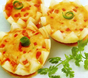 Hành nhồi cá hấp