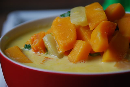 Xương hầm khoai lang nước dừa xiêm