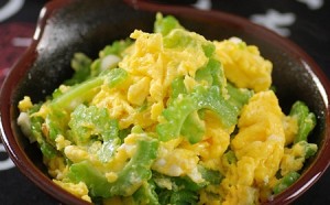 Khổ qua xào trứng