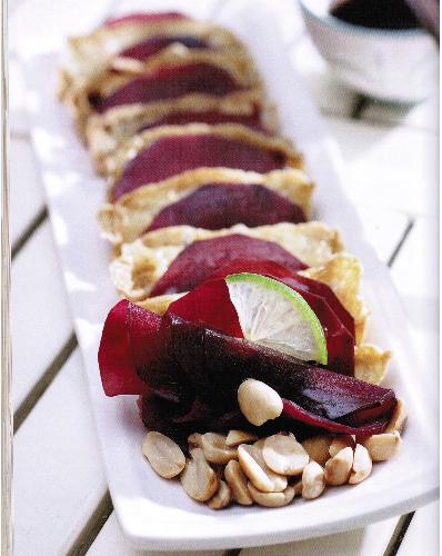 Gỏi Củ Dền Trộn Lạc